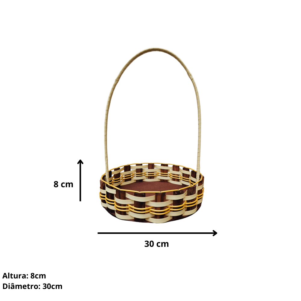 Cesta redonda de madeira de pinus e fibra sintética.